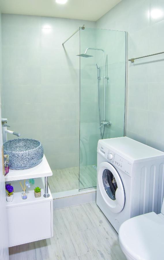 Valkhida'S Apartment Kutaisi Ngoại thất bức ảnh