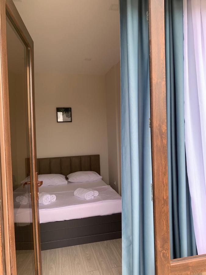 Valkhida'S Apartment Kutaisi Ngoại thất bức ảnh